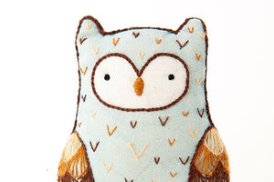 Horned Owl - Embroidery Kit (Level 2)