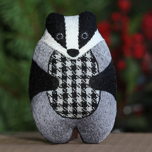 Badger - Embroidery Kit (Level 3)