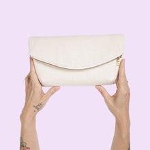 Load image into Gallery viewer, NEW! Arch Clutch - Printed Pattern