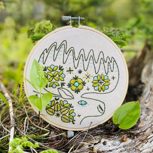 Folk Moose Embroidery Kit - Colour