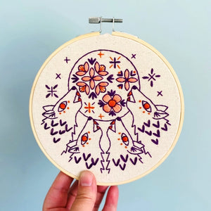 Folk Wolves Embroidery Kit - Colour