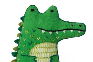 Alligator - Embroidery Kit (Level 2)
