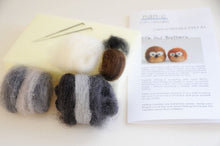 Load image into Gallery viewer, Owls Complete Needle Felting Kit