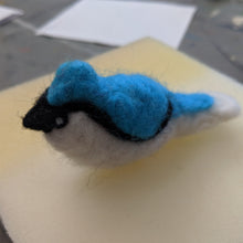 Load image into Gallery viewer, Beginner Needle Felt Workshop - Bubble of 2