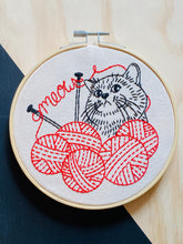 Load image into Gallery viewer, KNITTEN&#39; KITTEN- COMPLETE EMBROIDERY KIT