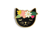 Load image into Gallery viewer, Floral Cat - Magnetic Needleminder (enamel)