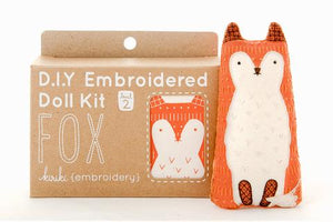 Fox - Embroidery Kit (Level 2)